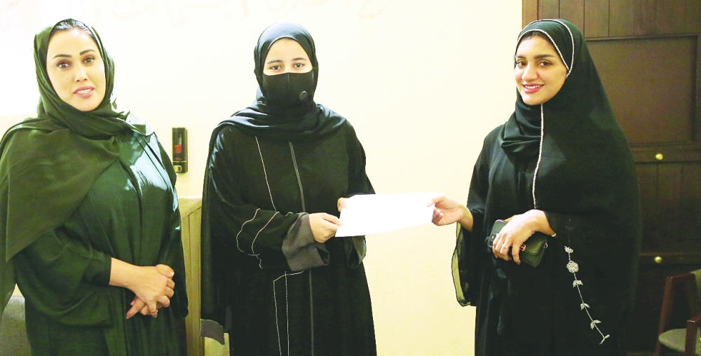 هبة المعمرية تفوز ببطولة الشطرنج بصحم 1 هبة المعمرية تفوز ببطولة الشطرنج بصحم
