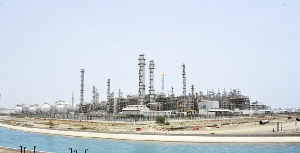 إجمالي منتجات المصافي والصناعات البترولية تنخفض بنسبة 30.4%