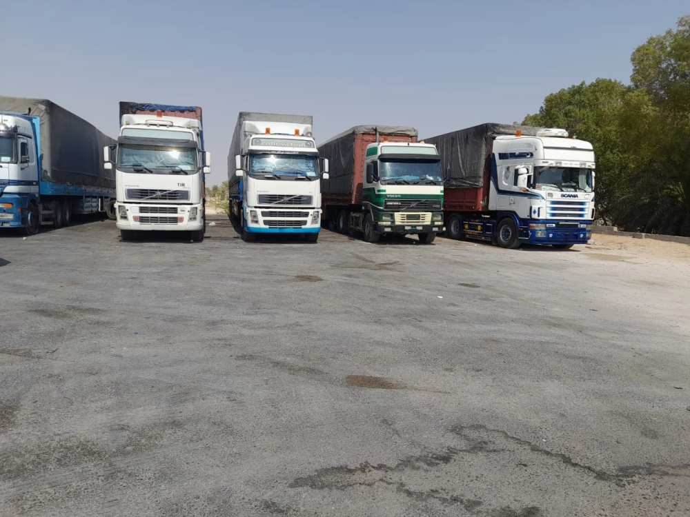 ضبط وسائل نقل بري أجنبية مخالفة للقانون