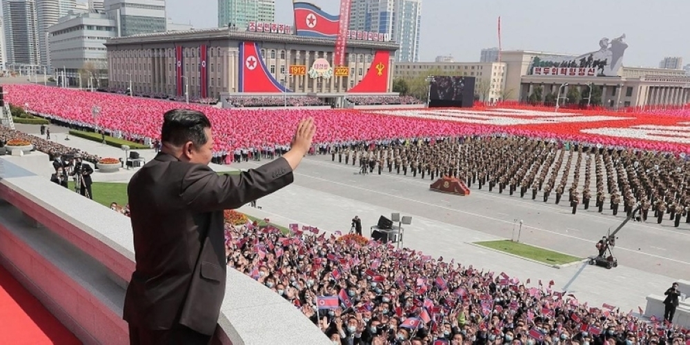 كوريا الشمالية تختبر بنجاح أسلحة “تكتيكية” جديدة لتعزيز قدراتها العسكرية