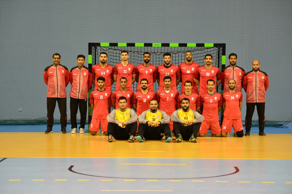 هل يشارك نادي مسقط في بطولة الأندية الآسيوية لكرة اليد ؟