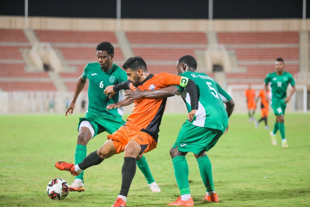العروبة يعود لدوري عمانتل.. والبشائر يحقق الإنجاز الأول في تاريخه