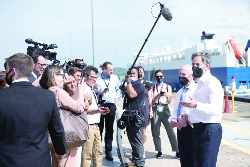 بلينكن يبحث احتواء موجات المهاجرين من أميركا اللاتينية