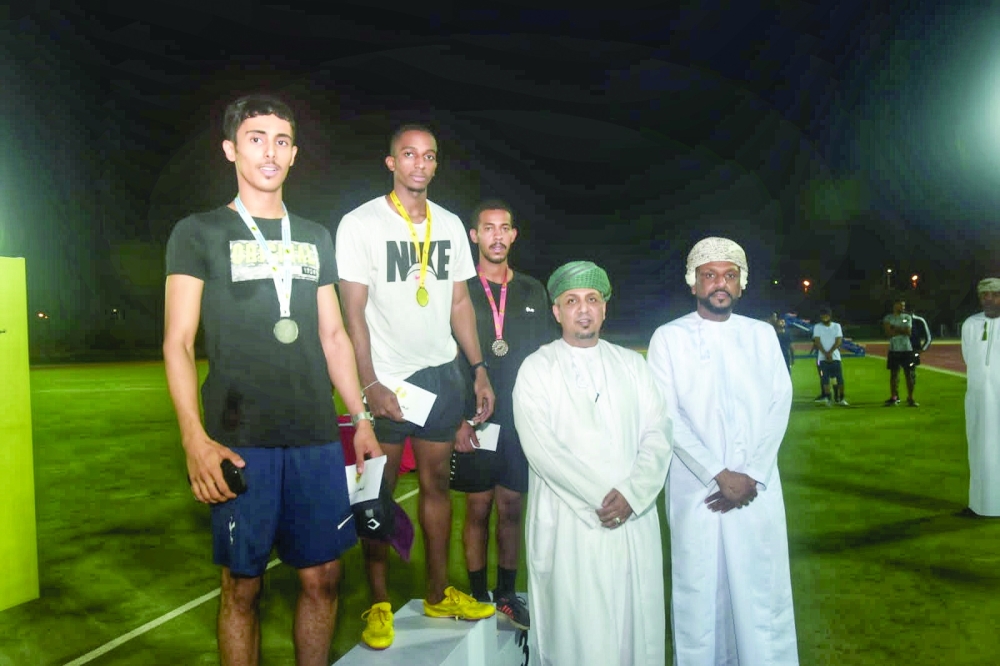 مشاركة إيجابية في ملتقى ألعاب القوى بظفار