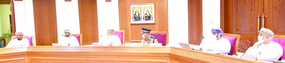 “بلدي” ظفار يقترح إنشاء مدن عمالية لإسكان الأيدي العاملة الوافدة