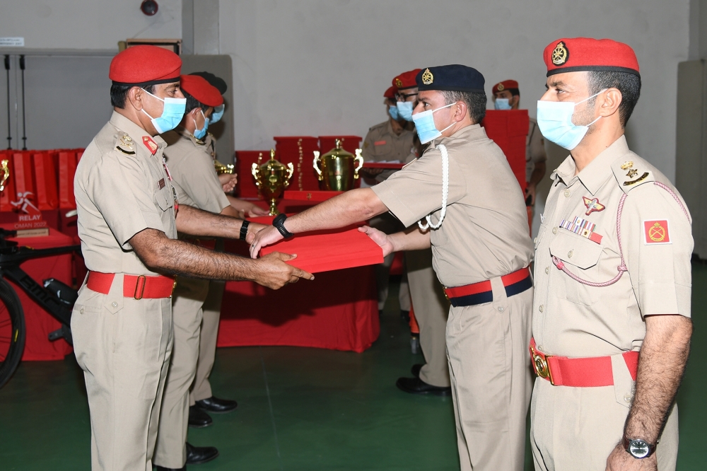 قائد الجيش يكرم الفرق الرياضية المجيدة في الاستحقاقات المحلية