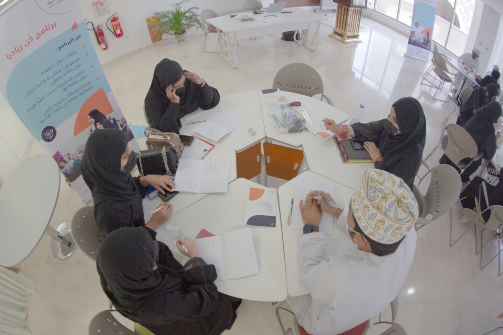 زيد السلماني المدير التنفيذي لمركز الشباب: إطلاق حزمة برامج تستهدف صقل وتطوير مهارات الشباب بالمحافظات