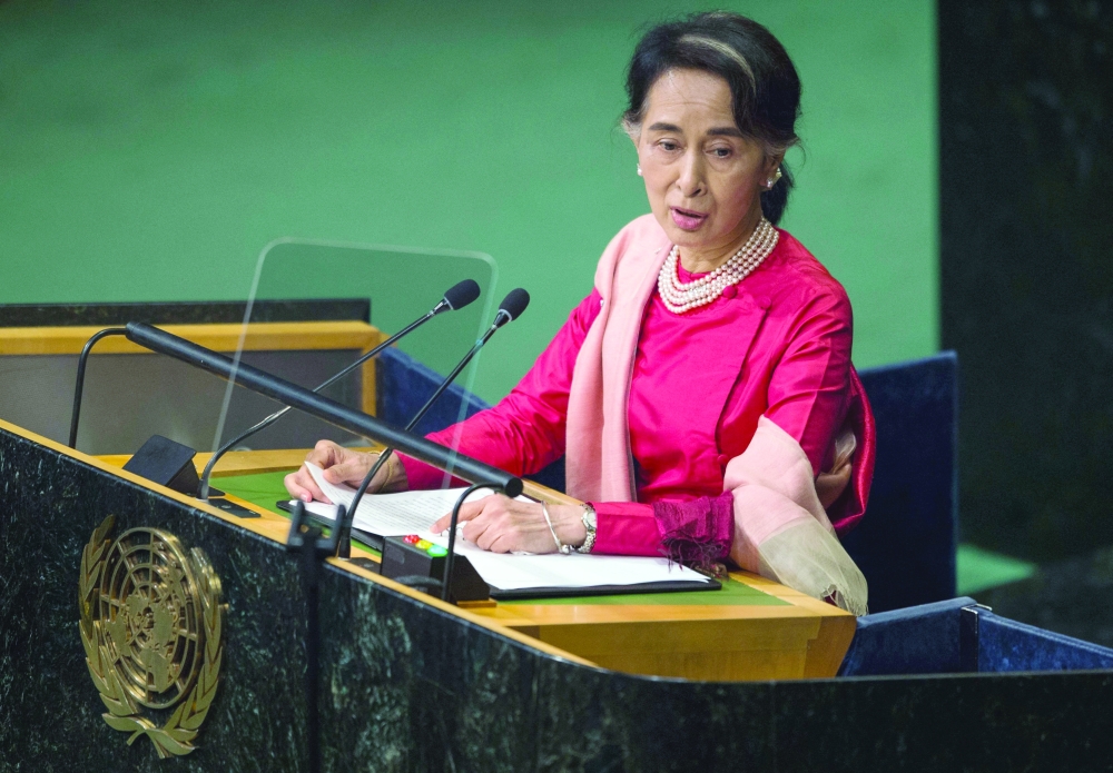 محكمة بورمية تقضي بسجن الرئيسة السابقة سو تشي خمس سنوات بتهمة الفساد