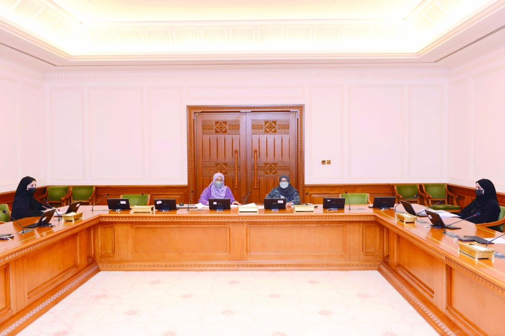 اجتماعية «الدولة» تواصل مناقشة «واقع ذوي الإعاقة»