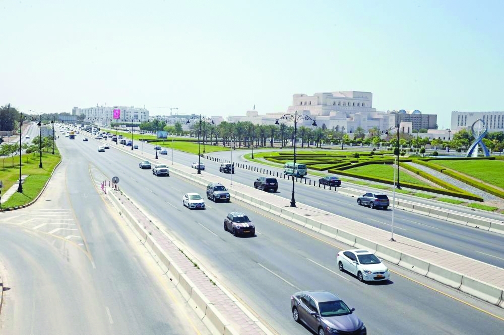 مطالبات باستمرار تطبيق «الدوام المرن» طوال العام