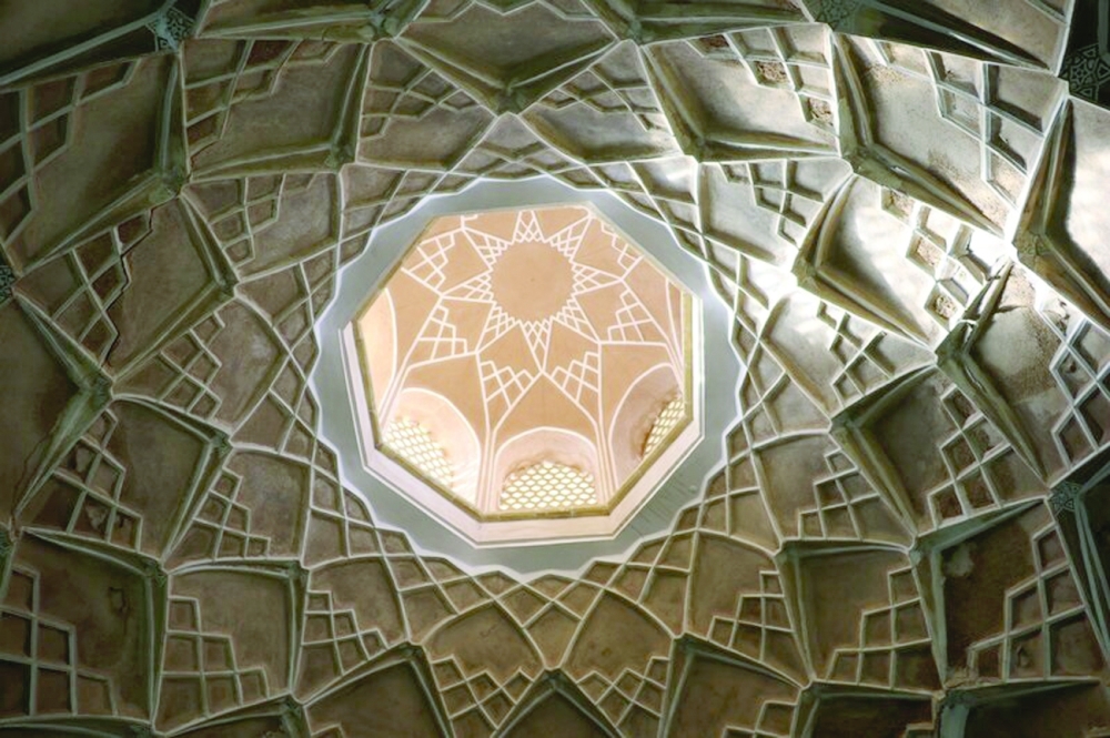 خولة بنت الأزور «الفارسة الملثمة»