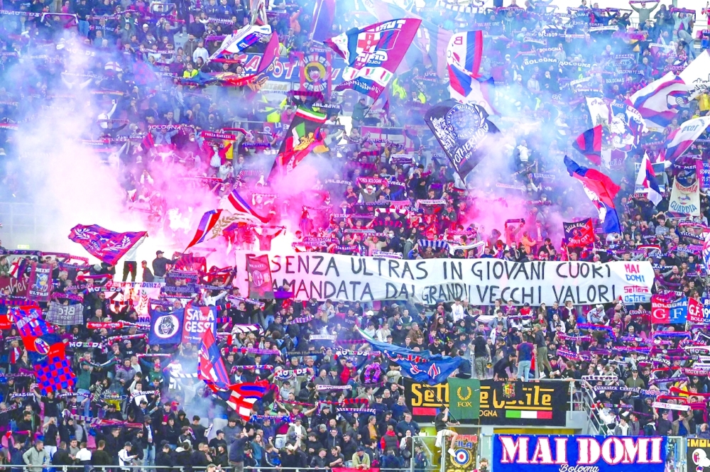 ميلان لقبول هدية بولونيا والاقتراب أكثر من لقب طال انتظاره