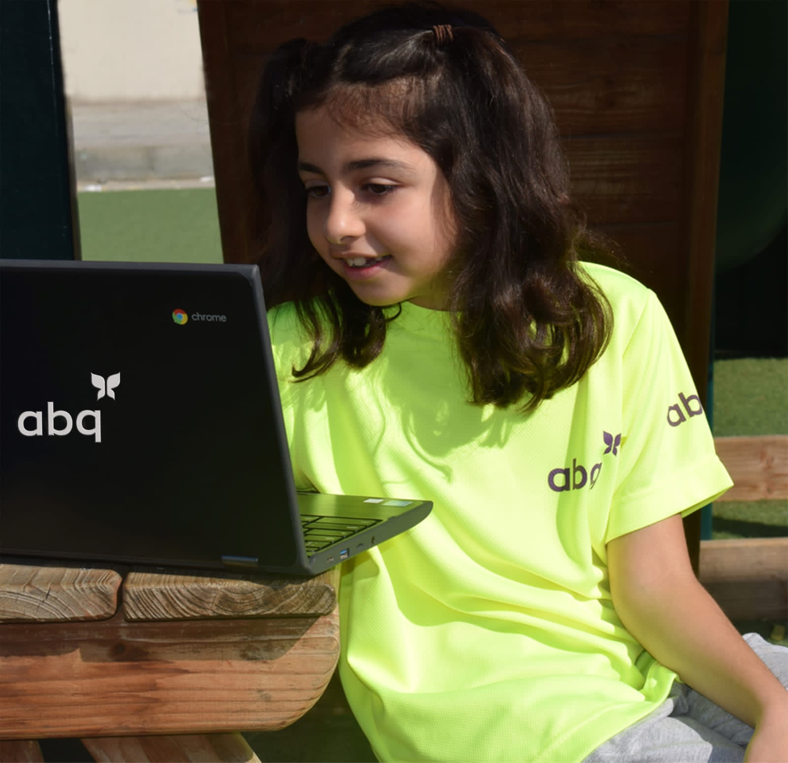 مجموعة ABQ التعليمية تقدم الإثارة والتشويق لمتسابقي ماراثون الموج مسقط 8 مجموعة ABQ التعليمية تقدم الإثارة والتشويق لمتسابقي ماراثون الموج مسقط