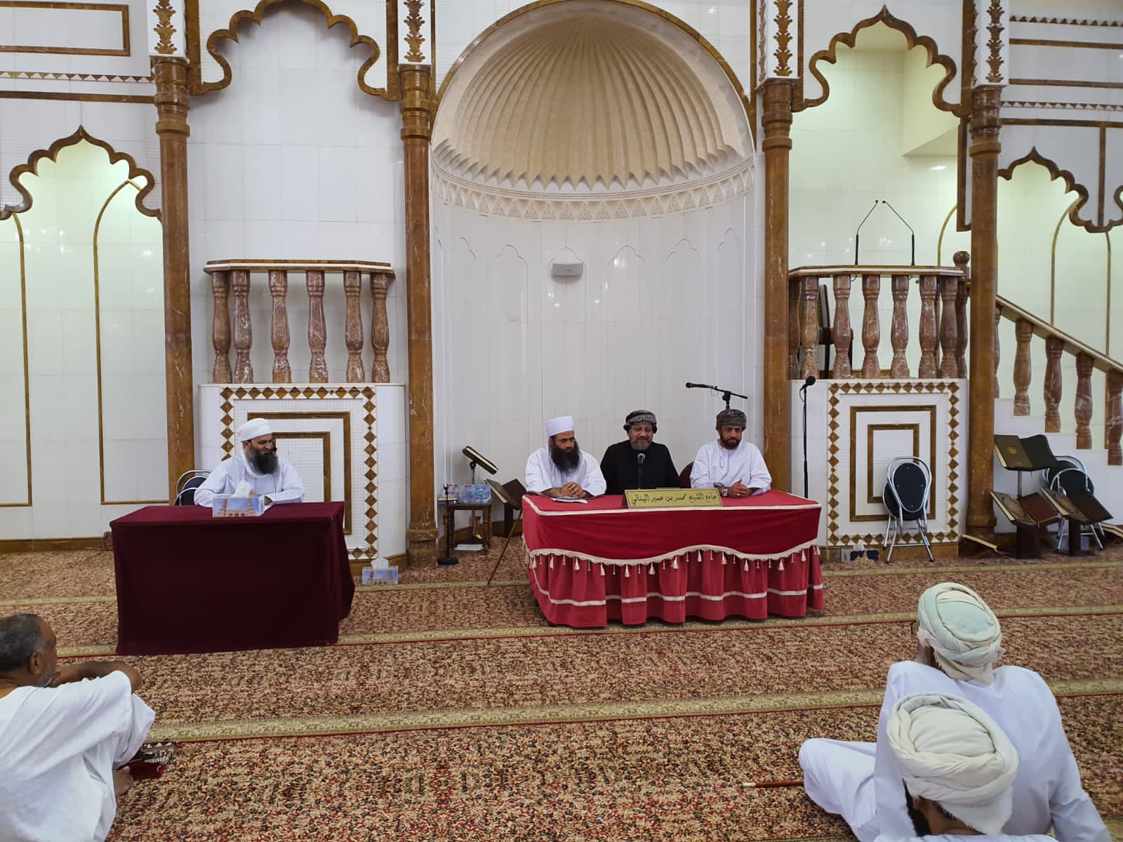 ختام الأسبوع الثالث : (دور التربية القرآنية في تحصين الناشئة)، و (القراءات وصلتها بالعلوم الأخرى)، و (مقدمة في علم القراءات)