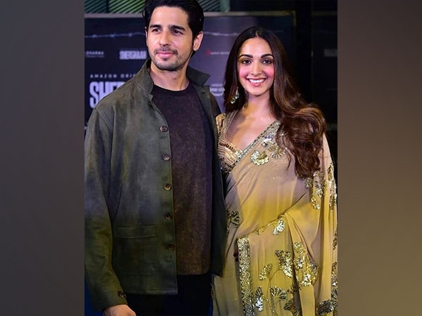 Sidharth Malhotra, Kiara Advani spotted together at Eid party amid break up reports