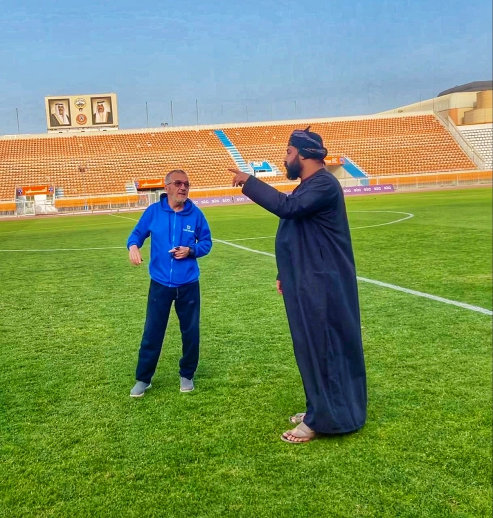 الرواس يزور الكويت ويتفقد ترتيبات مشاركة ظفار الآسيوية