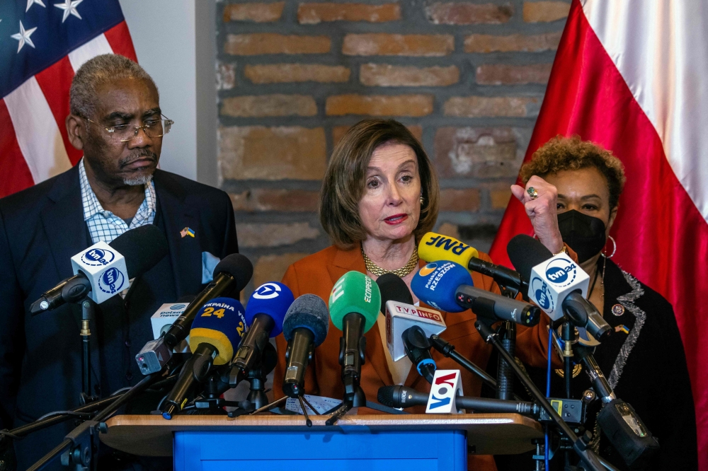 «النواب الأمريكي» يزور كييف لتأكيد الدعم