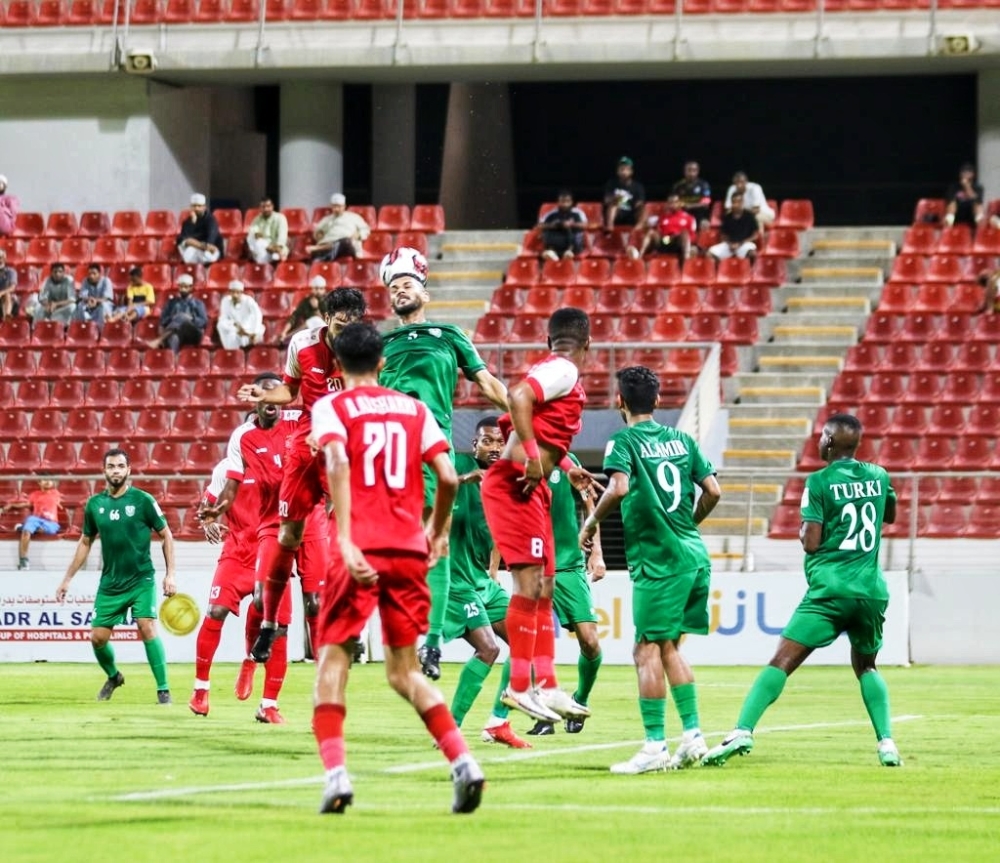 حصاد متباين لأندية ظفار في مسيرة دوري عمانتل