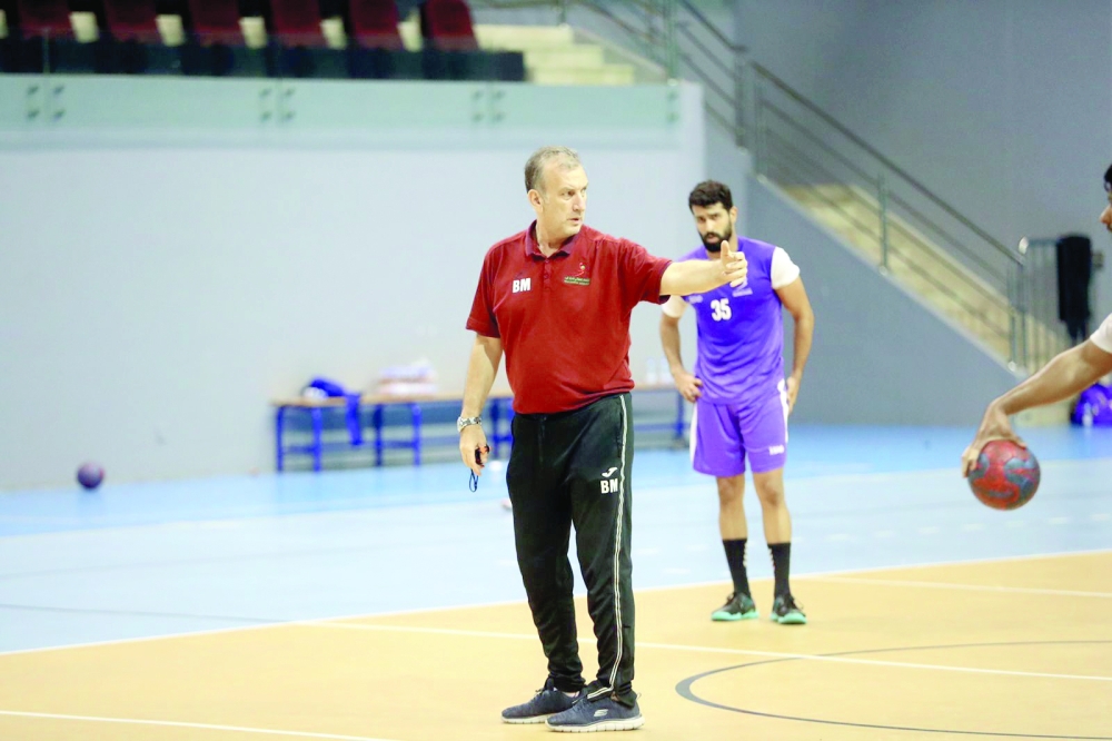 منتخبنا الوطني لليد يستأنف تدريباته استعدادا للتصفيات الآسيوية المؤهلة لكأس العالم