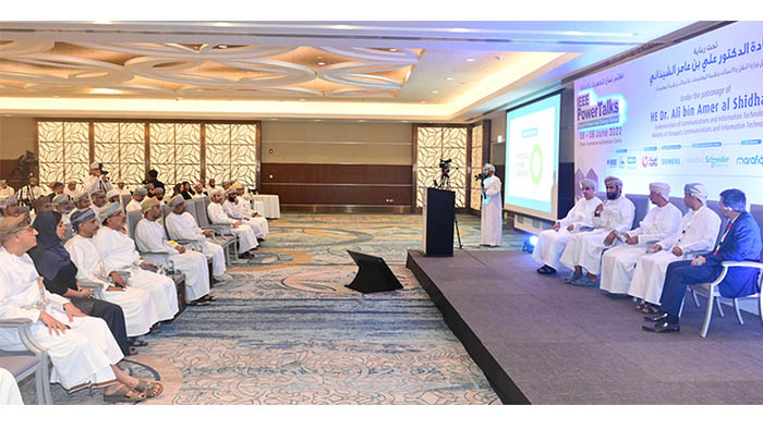 Summit focuses on electricity issues and their relationship to renewables