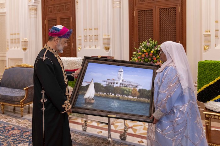 His Majesty hosts dinner for President of Tanzania