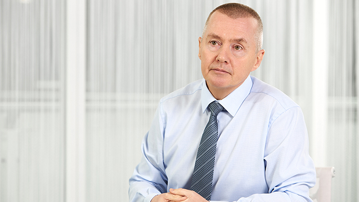 Resilient airline industry to cut losses to $9.7 billion