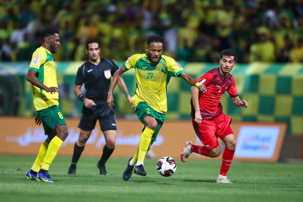 اتحاد الكرة يحث الأندية على تجديد “الرخصة” .. والخميس المقبل بدء الانتقالات