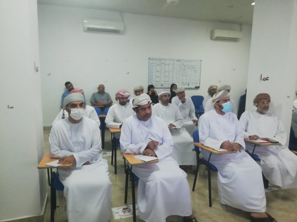 التدريب على منظومة قياس الأداء بـ«صحية مسندم»