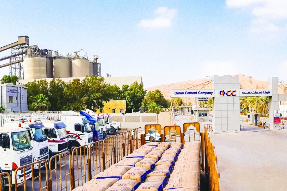 أسمنت عمان تستخدم أفضل التقنيات لحد من الانبعاثات الكروبونية