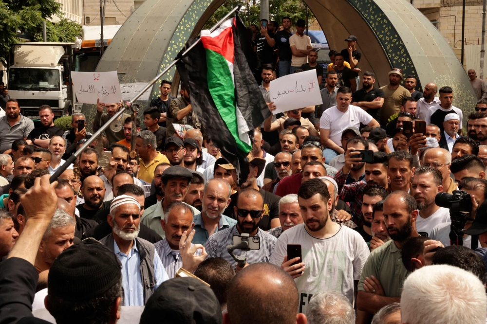 مدير المسجد الأقصى يحذر من انفجار في الأراضي المحتلة لا يمكن السيطرة عليه