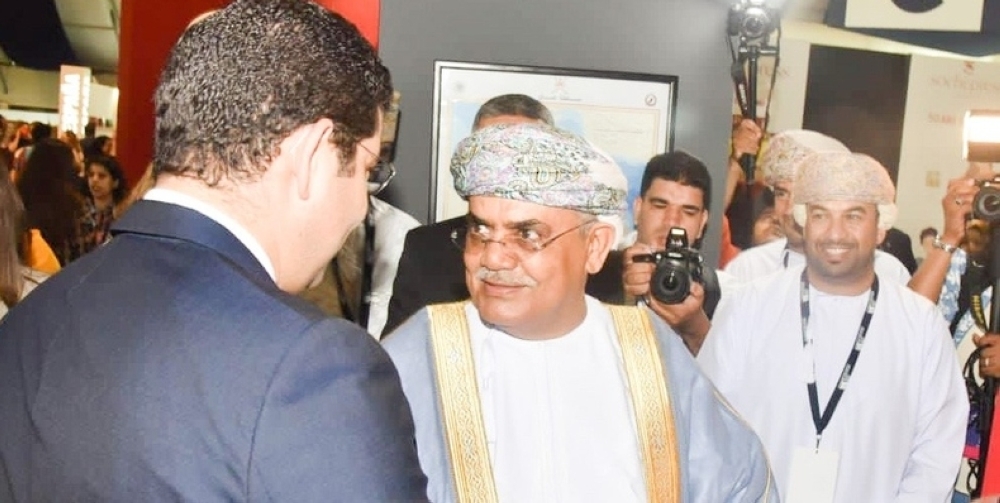 إقبال مميَّز على جناح سلطنة عُمان في المعرض الدولي للنشر والكتاب بالرباط