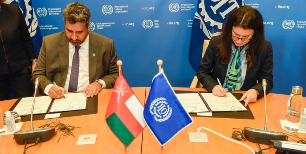 توقيع مذكرة تفاهم لإعداد المشترك للبرنامج الوطني للعمل اللائق في سلطنة عمان