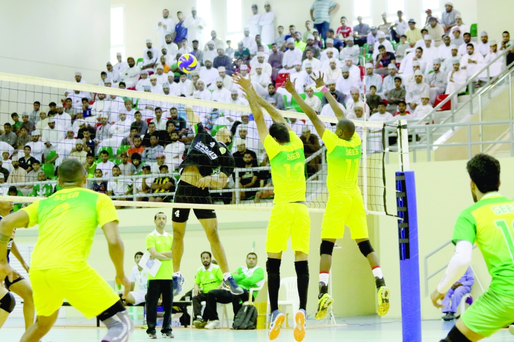 الأنظار تتجه لتعاقدات الأندية مع محترفي الكرة الطائرة