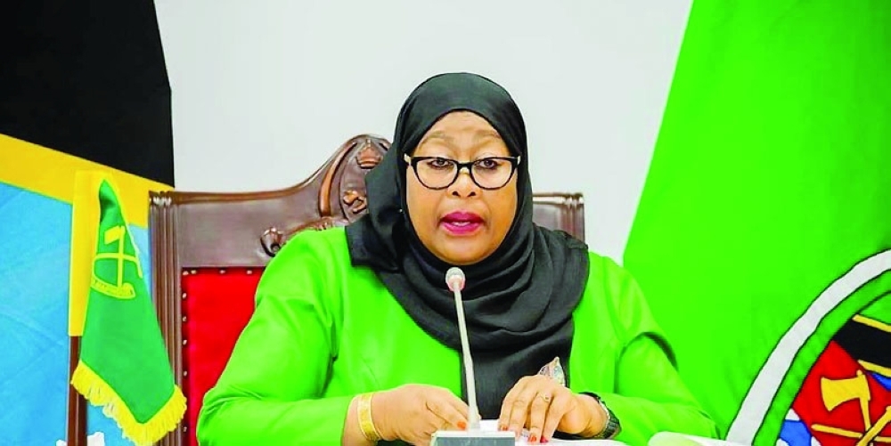 رئيسة تنزانيا تبدأ زيارة رسمية لسلطنة عمان .. بعدغدٍ