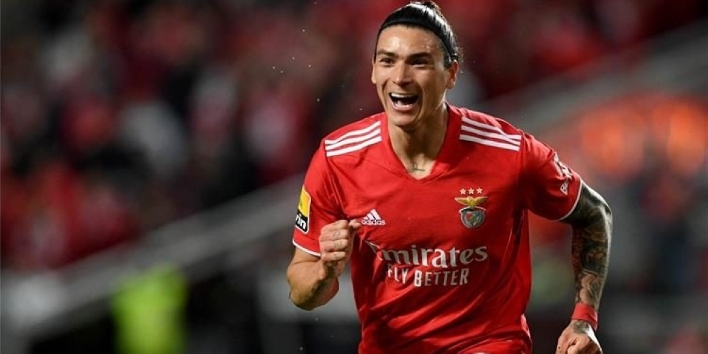 بنفيكا يتوصل لاتفاق بانتقال نونيز إلى ليفربول