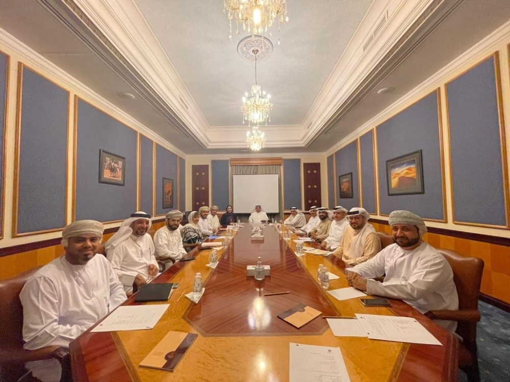 “الصداقة العُمانية البحرينية” تناقش تطوير أدوارها المستقبلية