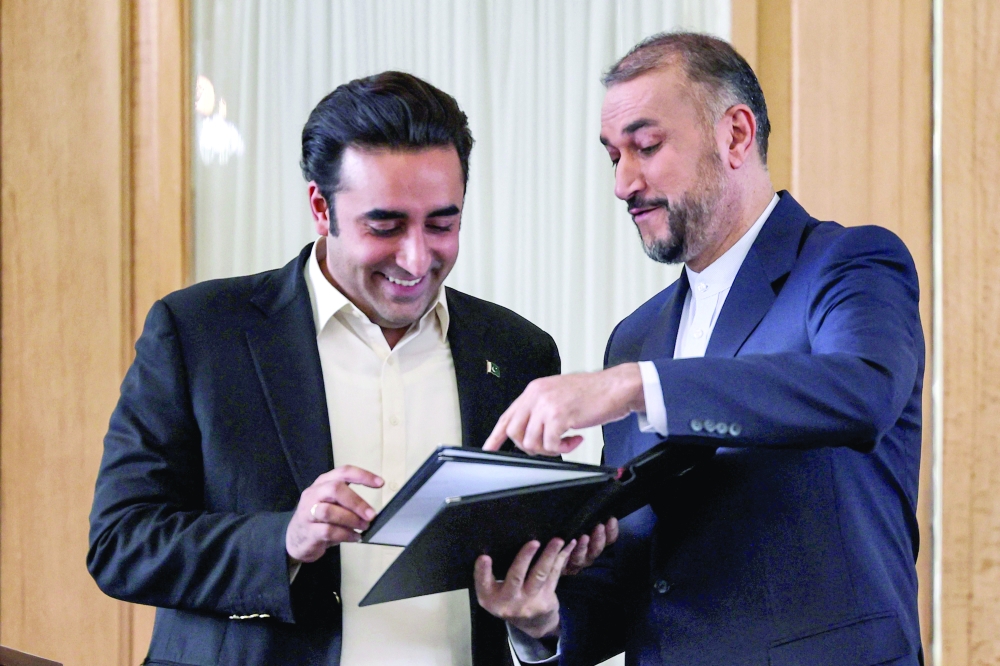 عبداللهيان:”طهران طرحت “مبادرة جديدة” وقبلت بها واشنطن
إيران تؤكد تمسكها بالدبلوماسية لإحياء الاتفاق النووي