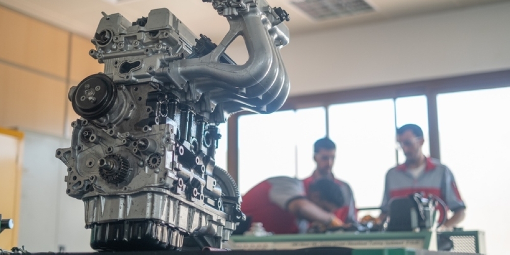 «الوطنية لتقنية السيارات» تزوّد قطاع المركبات بكوادر فنية ماهرة