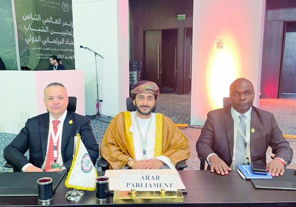 نائب رئيس مجلس الشورى يترأس وفد البرلمان العربي