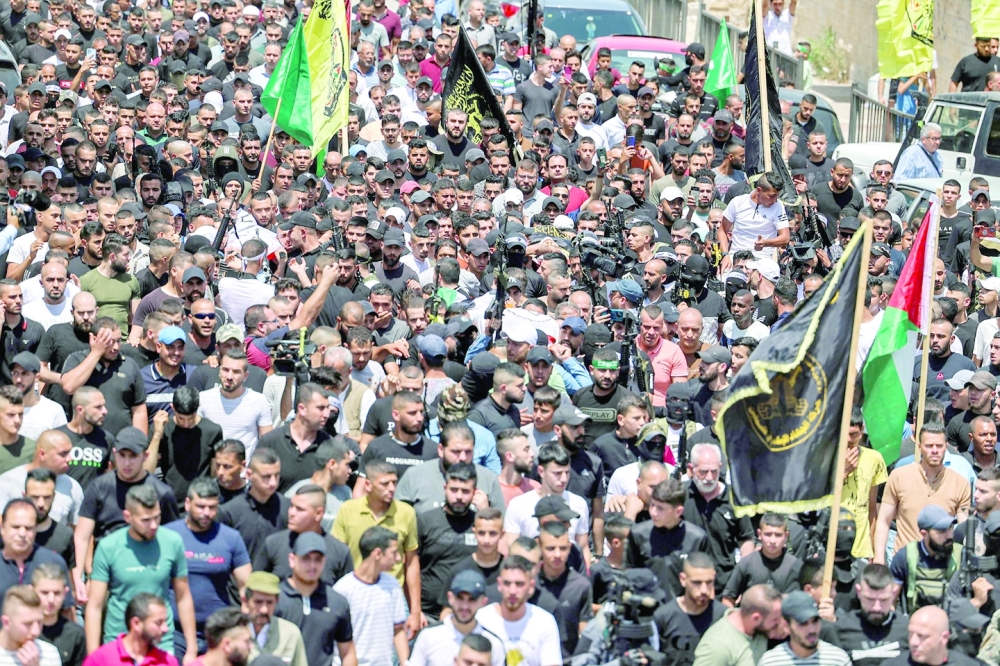 استشهاد 3 فلسطينيين وإصابة 10 آخرين في عملية لجيش الاحتلال في جنين