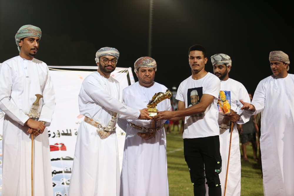 ديل آل بريك بطلاً لكروية صحم .. والكفاح وصيفا