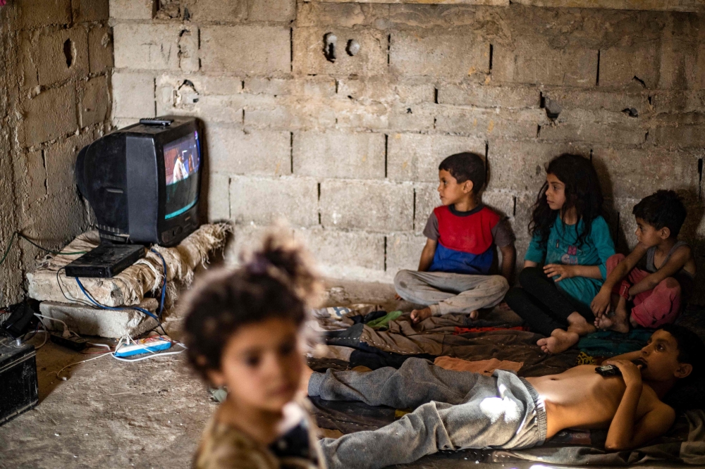 نزوح مئات الأسر جراء قتال بين مجموعات مسلحة بريف الحسكة