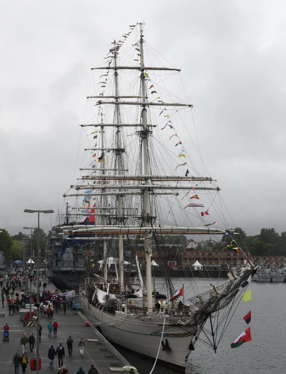 “شباب عمان الثانية” تشارك في “أسبوع كيل البحري” بألمانيا