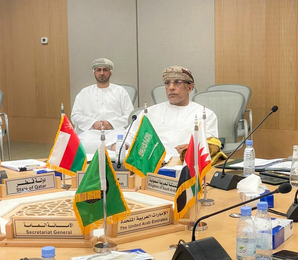 «العدل» تشارك في اجتماع مسؤولي إدارات التشريع بدول المجلس