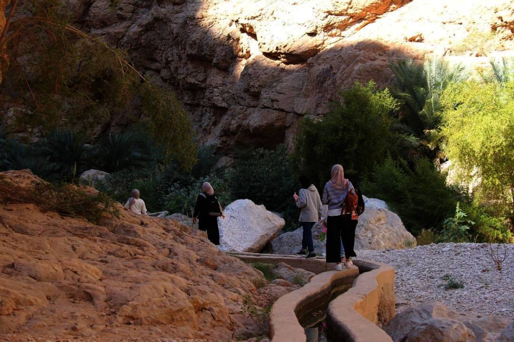 «نزهة» .. شركة تثري السياحة المحلية بتجارب استثنائية