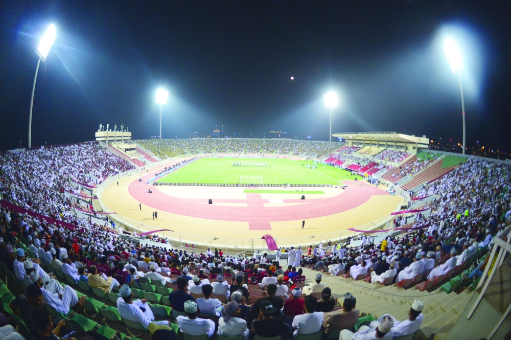 المرافق الرياضية.. بين ضغط الأشغال عليها وملائمتها للمعايير الدولية !