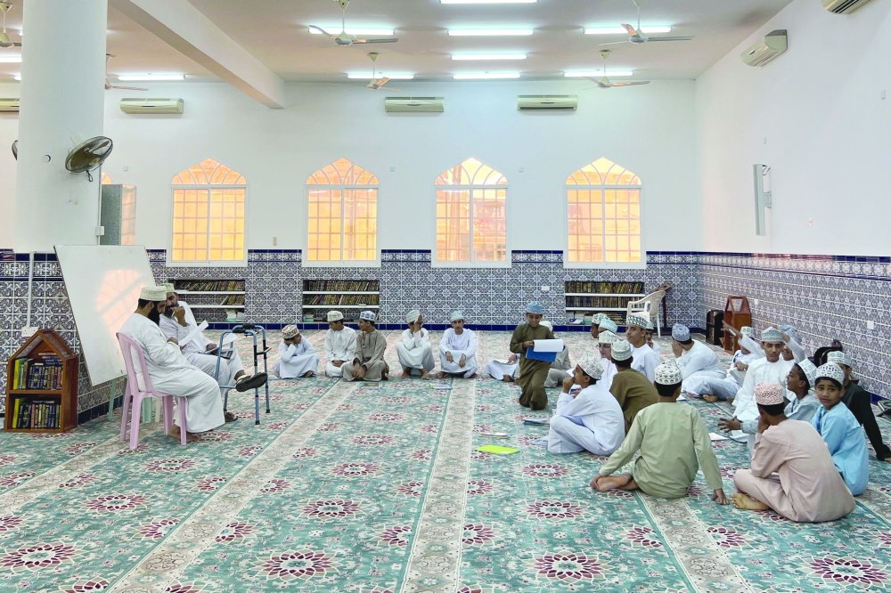 204 مراكز صيفية بالمضيبي وسناو تضم 3047 طالبا وطالبة