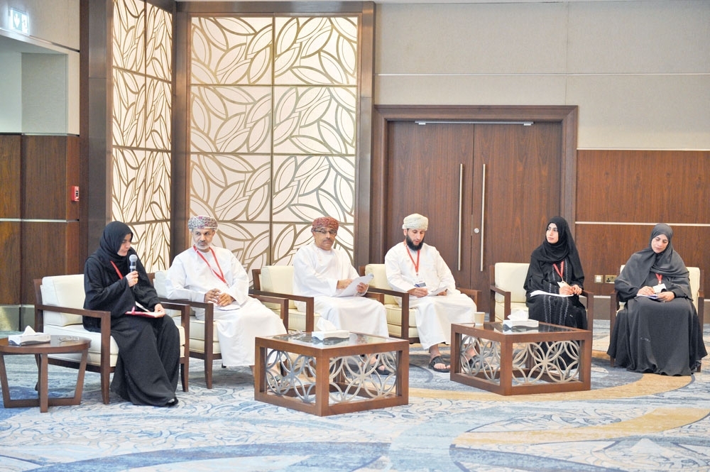 ندوة التعليم تؤكد الالتزام الثابت بالإنفاق على التعليم كأولوية وطنية