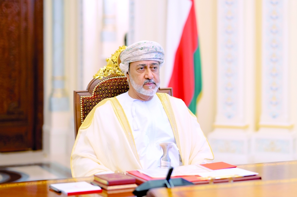 جلالة السلطان يؤكد تعزيز التكامل بين الجهات القضائية ووحدات الجهاز الإداري