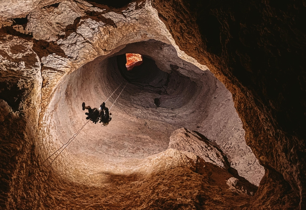 الرحلة إلى كهف “خشلة خشيل”.. مغامرة لا تخلو من التعقيد !